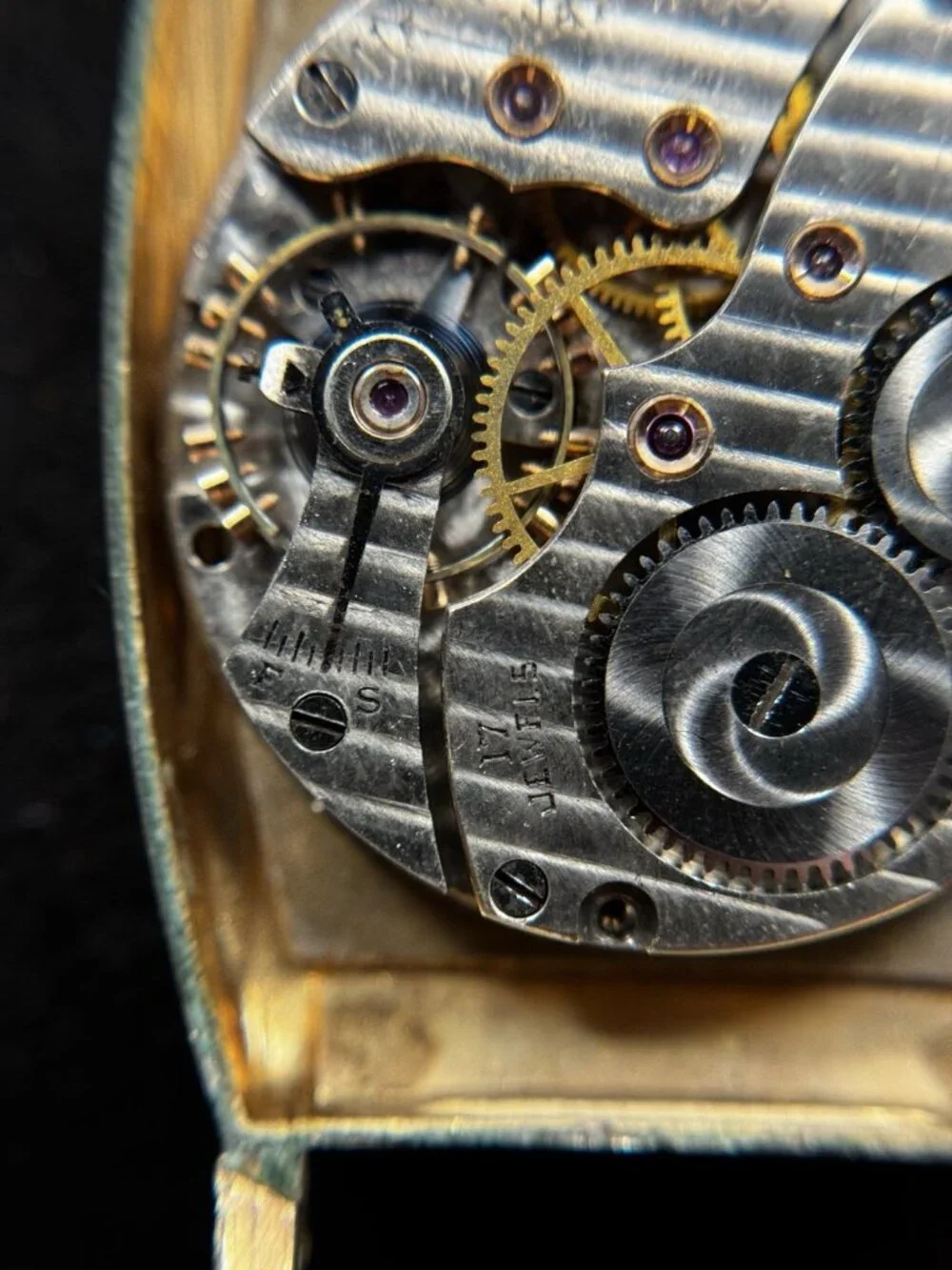 1920s Hamilton 986 17J Art Deco Tank Watch 10K Gold Filled Runs
